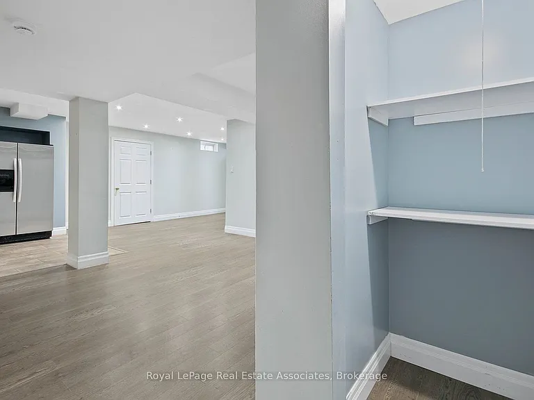 16 Sergio Marchi St #LOWER — Photo 14