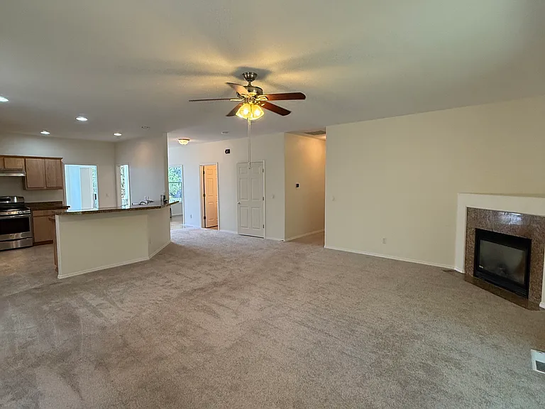 10669 SW Adele Dr — Photo 15
