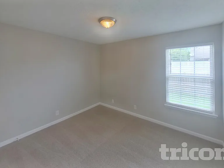 3310 Perlino Dr — Photo 9