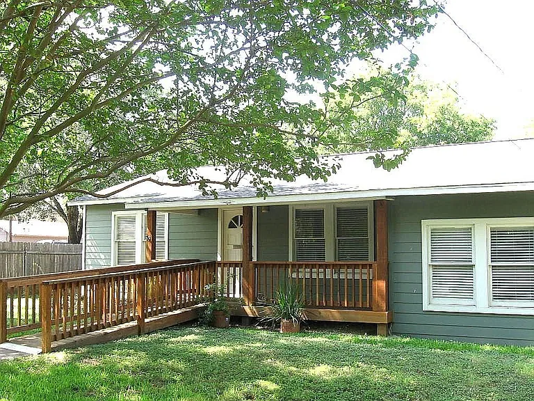 1411 Ruth Ave — Photo 3