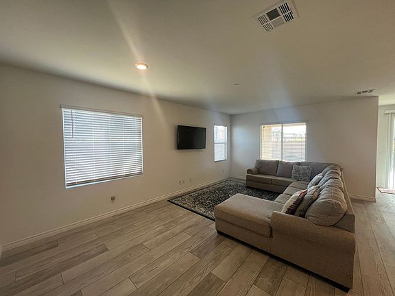 4th image of 3713 Snow Fawn Ave