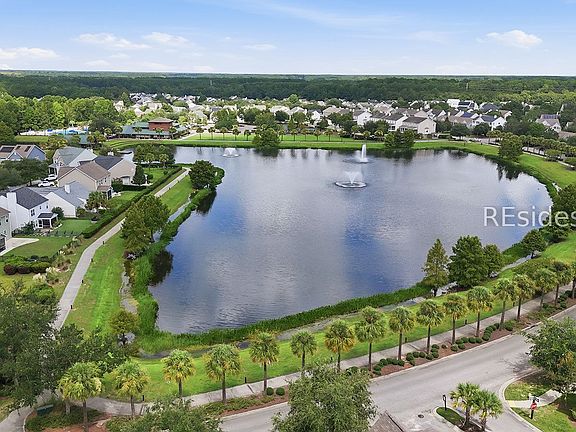 3rd image of 2104 Blakers Boulevard