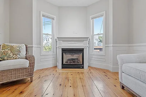 5 Maple St #1 Photo 1
