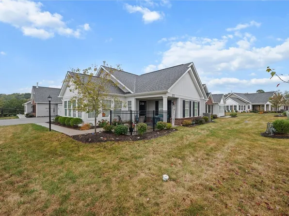 1071 Sandy Ridge Dr, Sarver, PA 16055