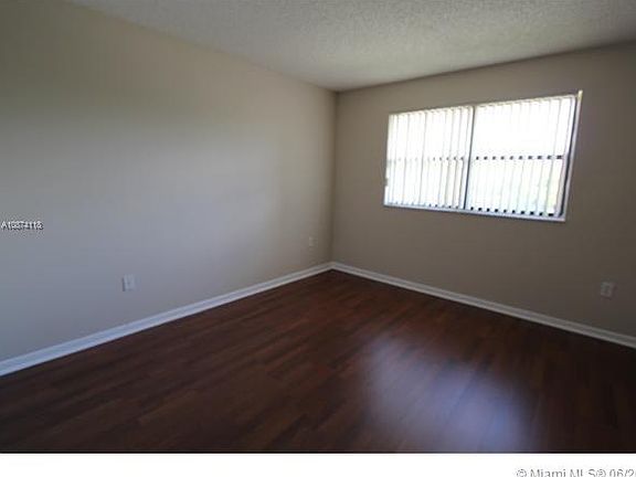 5th image of 7200 NW 179th St APT 310