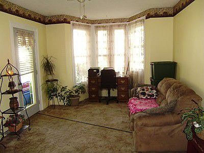 5th image of 508 E Main St
