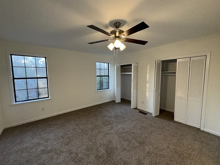 3147 Shirley Dr — Photo 20