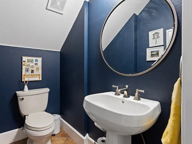 3714 Clarke Ave — Photo 14