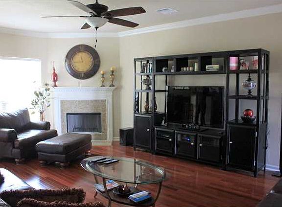 2nd image of 108 Greenvale Dr