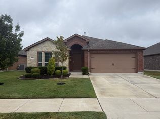 4024 Harvest Glen Dr, Denton, TX 76209