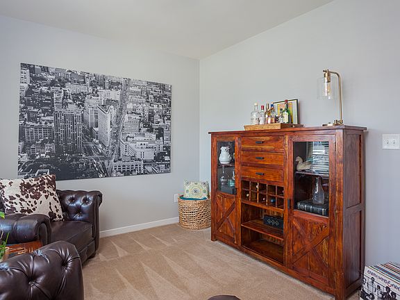 5th image of 2568 Park Green Way