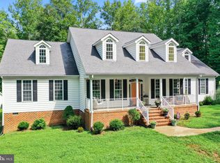 2453 County Bridge Rd, Warsaw, VA 22572