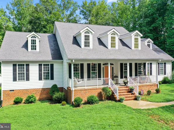 2453 County Bridge Rd, Warsaw, VA 22572