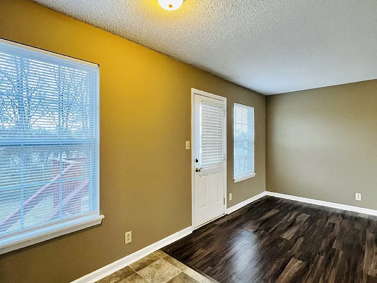 1005 Poppy Seed Dr — Photo 7
