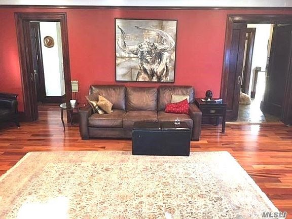 4th image of 78 Dartmouth St #1