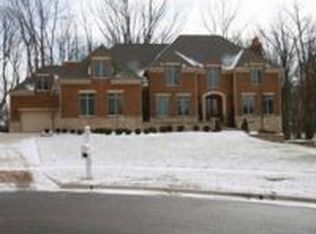 6940 Macneil Dr, Dublin, OH 43017