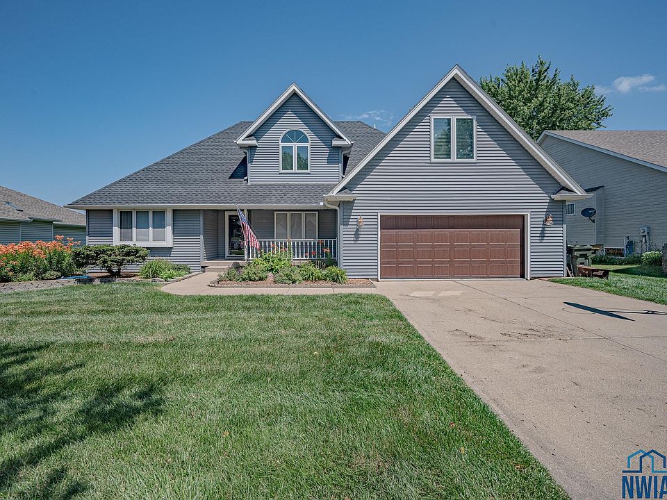 1st image of 4901 Singing Hills Blvd