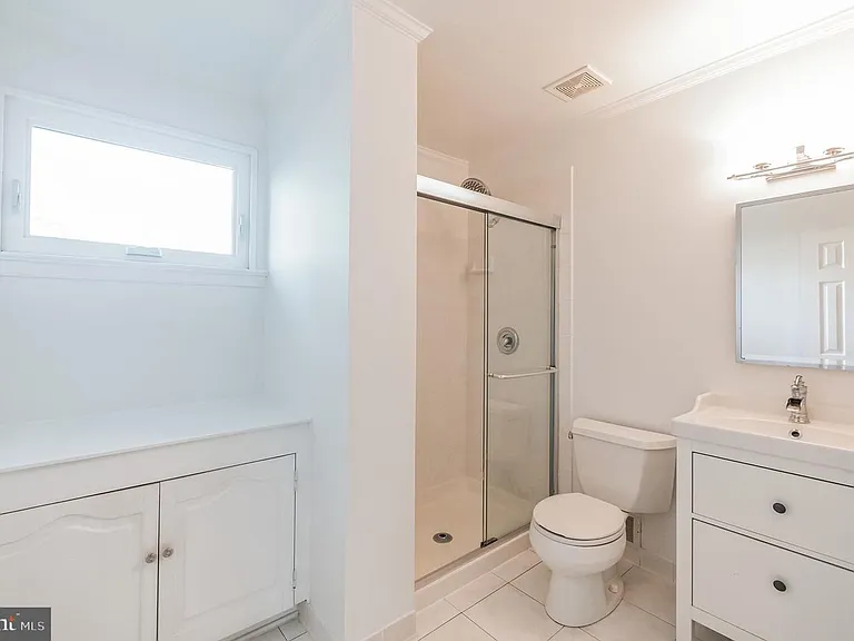 6704 Buttermere Ln — Photo 11