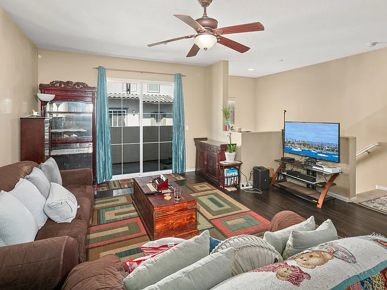 1625 Filaree Dr #165 — Photo 8