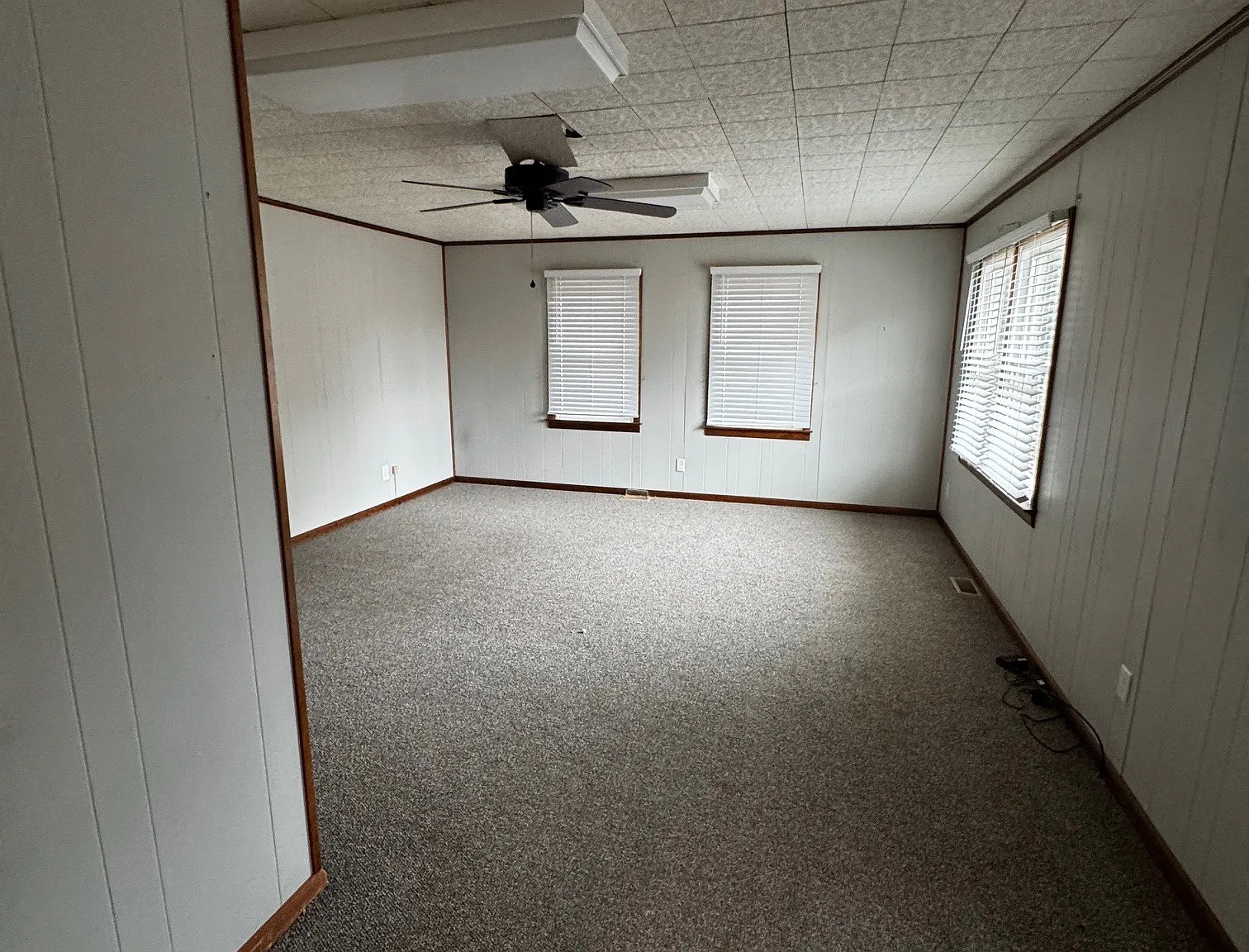 114 Windsor Drive - 1 — Photo 4
