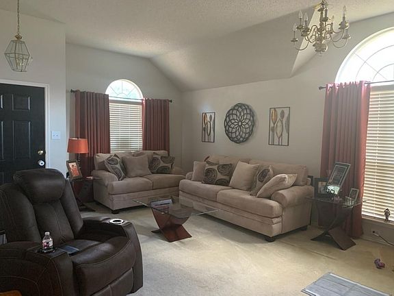 4th image of 509 Mulberry Ln