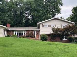 115 Wildwood Dr, Oak Ridge, TN 37830