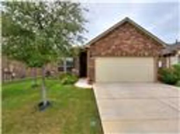 305 Methodius Dr, Hutto, TX 78634