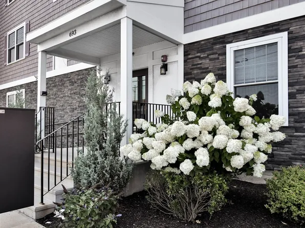 693 Western Ave #105, Lynn, MA 01905