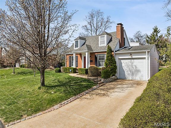 3rd image of 1009 Joanna Ave