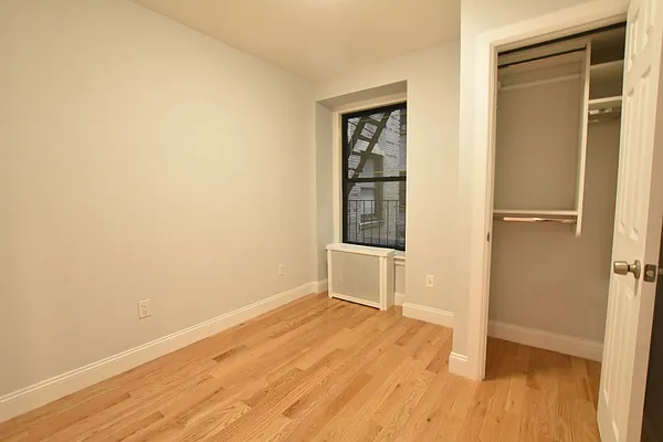 Rented by Clove Realty LLC | media 21