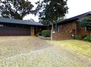10 Kings Mountain Ct, Little Rock, AR 72211