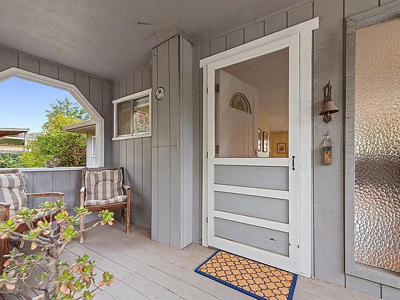 5th image of 802 Goodwin Avenue