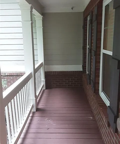 2532 Lois Ct — Photo 9