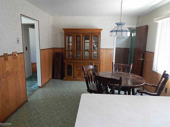 4th image of 44277 Felstone Dr