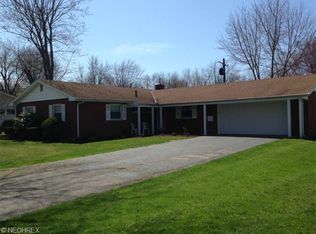 1019 Meadowlane Dr, Ashtabula, OH