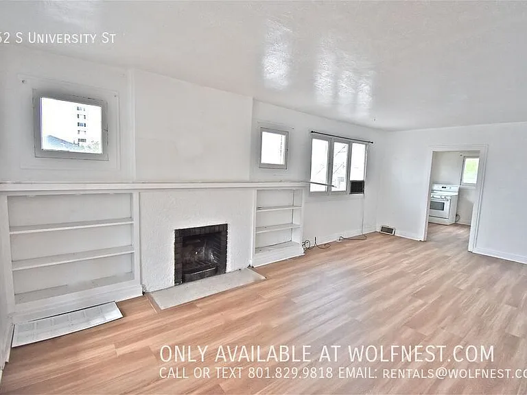 462 S University St — Photo 2