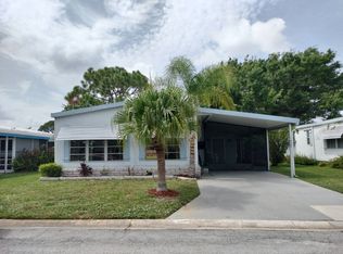 8775 20th St #927, Vero Beach, FL 32966