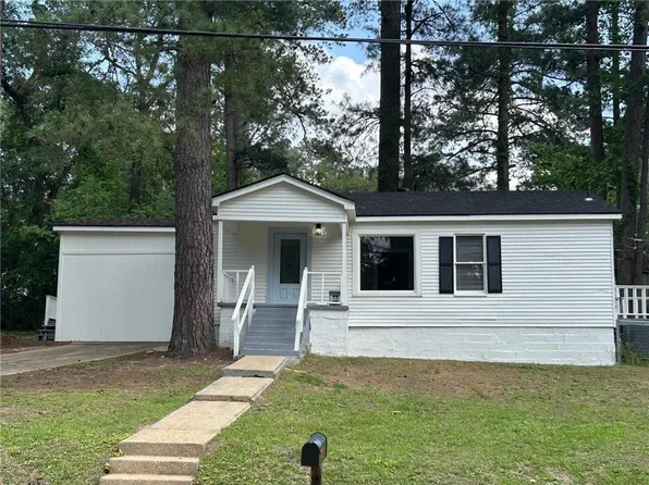 1418 Jeannie St, Pineville, LA 71360