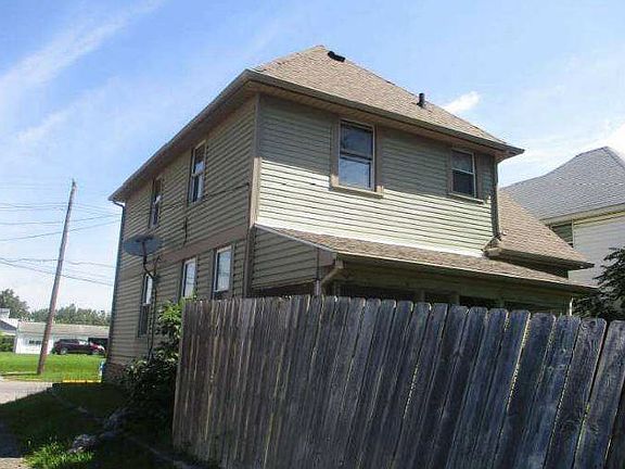 2nd image of 467 W Church St