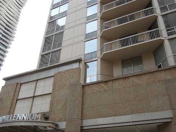 2nd image of 222 N Columbus Dr APT 2804