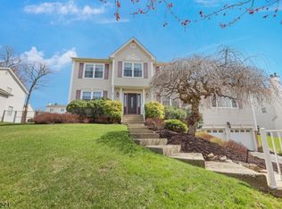 47 Sherbrook Dr, Rockaway Twp., NJ 07866