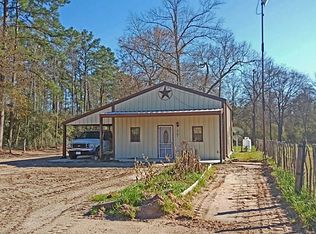11981 Old County Rd, Willis, TX 77378