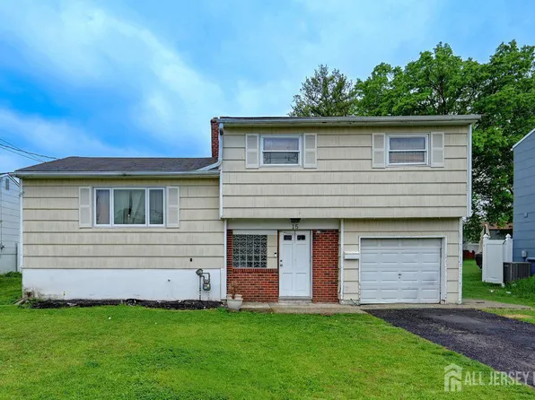 15 Stima Ave, Carteret, NJ 07008