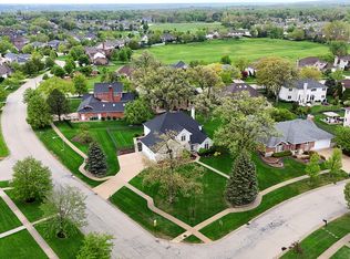 1231 Abbey Oaks Dr, Lemont, IL 60439