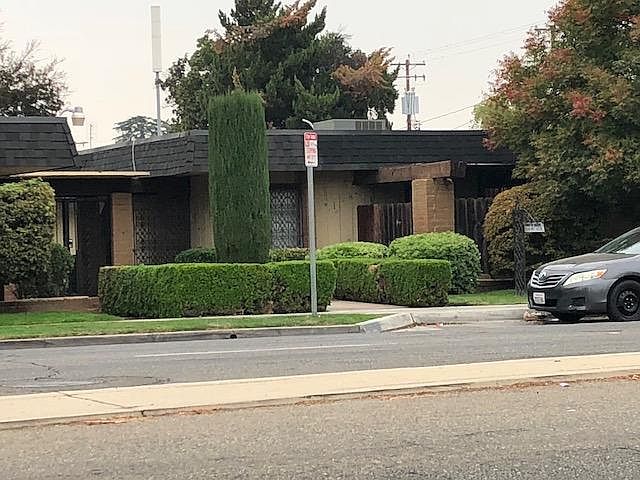 1st image of 3055 N West Ave APT A