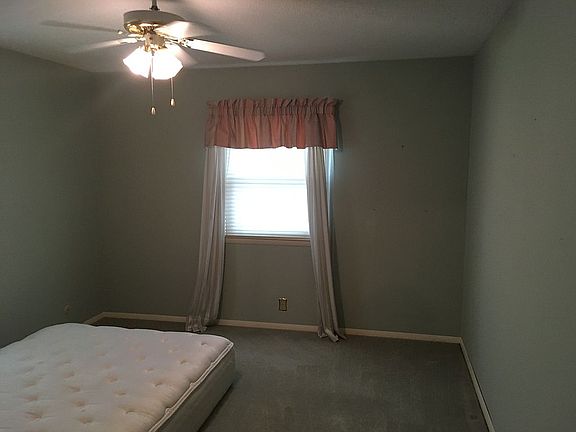 2nd image of 5200 N Austin Dr