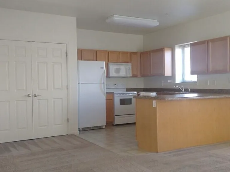 1210 Walnut Ave #2 — Photo 4