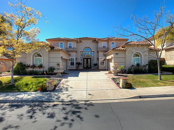 2nd image of 5836 Turnberry Dr