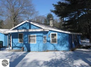 3477 Walnut St, East Tawas, MI 48730