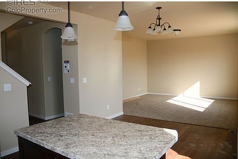 4th image of 136 Linden Oaks Dr